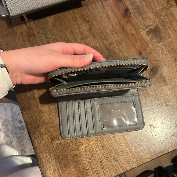 Wallet - Picture 3 of 3